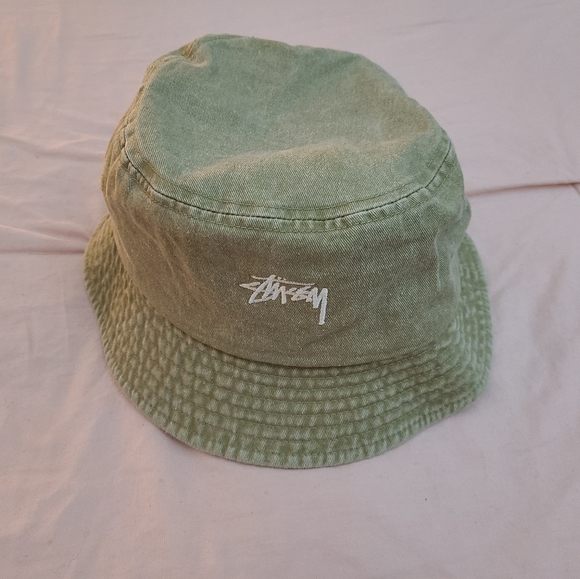Stussy Accessories - Stussy Stock Washed Bucket Hat (Khaki)